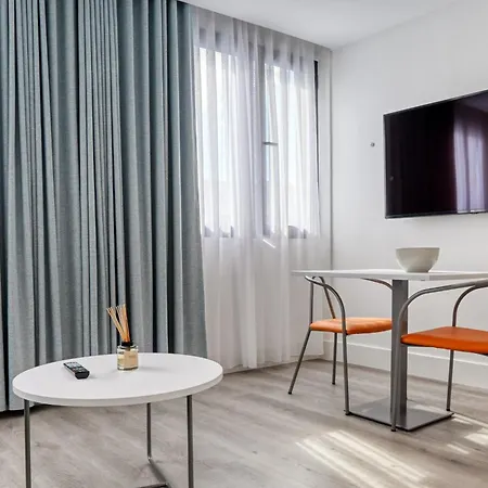 Bse15 3g, A In Madeira Apartment *