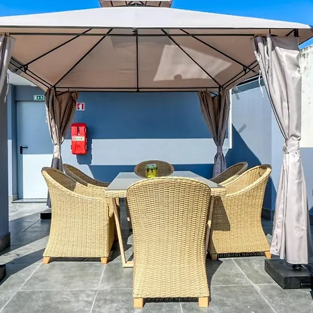 Bse15 3g, A In Madeira Apartment *