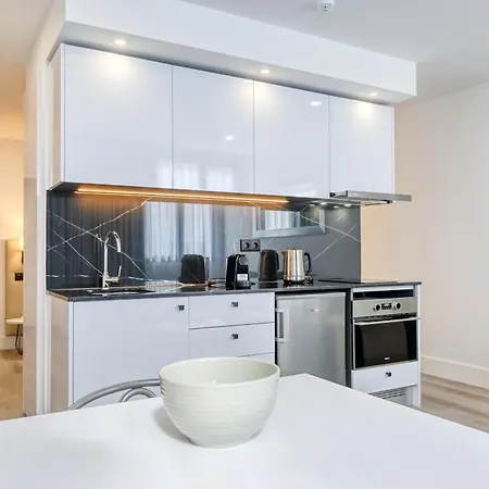 Bse15 3g, A In Madeira * Funchal (Madeira)