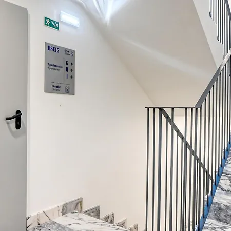 Bse15 3g, A In Madeira *